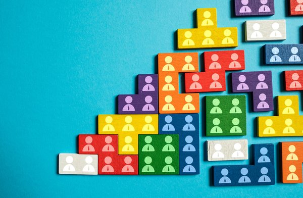 What Are the Marketing Strategies for UK Tech Startups to Enter International Markets?